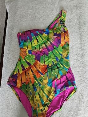 TRINA TURK One-Shoulder Tropical Print Swimsuit - SIZE 6